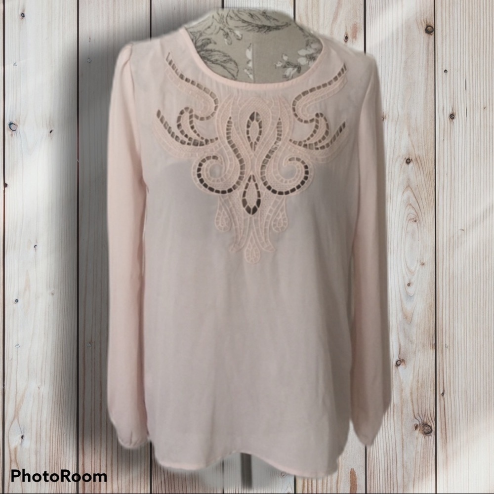 𝅺*nwt Eyeshadow Peach Hi Lo Top S